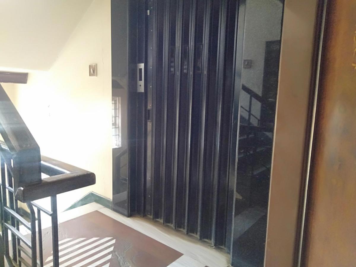 אחמדנגר Hotel Shiv Sangram מראה חיצוני תמונה